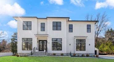 1029 PARK ST SE, VIENNA, Virginia 22180, 6 Bedrooms Bedrooms, 12 Rooms Rooms,6 BathroomsBathrooms,Residential,For sale,1029 PARK ST SE,VAFX2222520 MLS # VAFX2222520