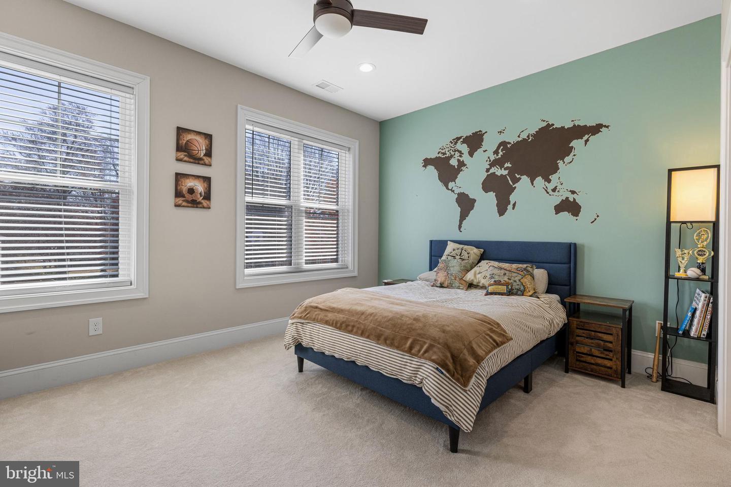 2808 W GEORGE MASON RD, FALLS CHURCH, Virginia 22042, 6 Bedrooms Bedrooms, ,4 BathroomsBathrooms,Residential,For sale,2808 W GEORGE MASON RD,VAFX2227480 MLS # VAFX2227480
