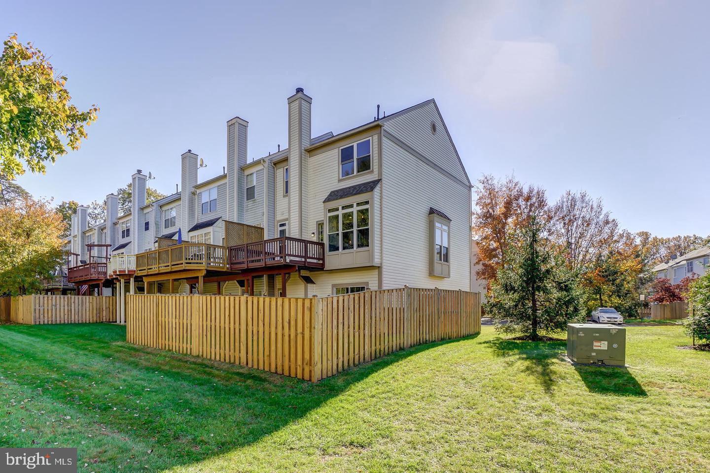 47616 WATKINS ISLAND SQ, STERLING, Virginia 20165, 4 Bedrooms Bedrooms, ,3 BathroomsBathrooms,Residential,For sale,47616 WATKINS ISLAND SQ,VALO2092956 MLS # VALO2092956