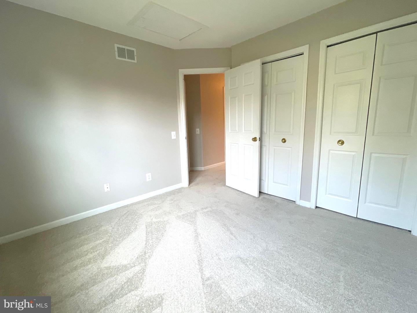 47616 WATKINS ISLAND SQ, STERLING, Virginia 20165, 4 Bedrooms Bedrooms, ,3 BathroomsBathrooms,Residential,For sale,47616 WATKINS ISLAND SQ,VALO2092956 MLS # VALO2092956