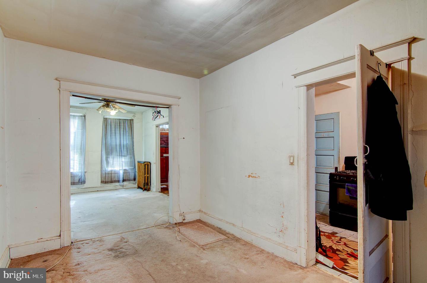 1646 GALES ST NE, WASHINGTON, District Of Columbia 20002, 3 Bedrooms Bedrooms, ,1 BathroomBathrooms,Residential,For sale,1646 GALES ST NE,DCDC2079230 MLS # DCDC2079230