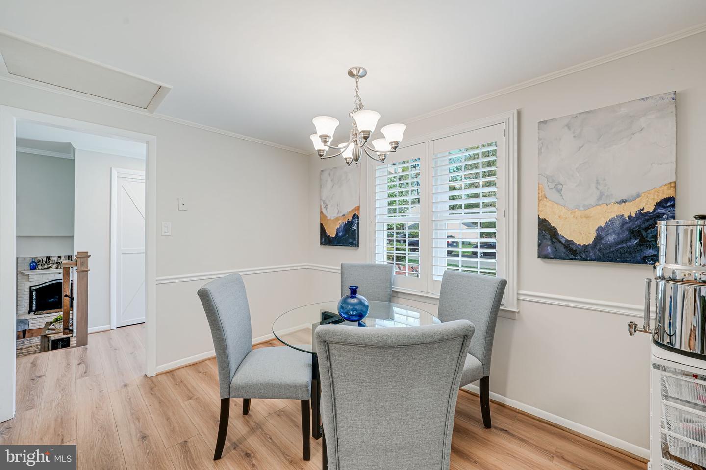 3204 HOLLY BERRY CT, FALLS CHURCH, Virginia 22042, 3 Bedrooms Bedrooms, ,2 BathroomsBathrooms,Residential,For sale,3204 HOLLY BERRY CT,VAFX2231220 MLS # VAFX2231220