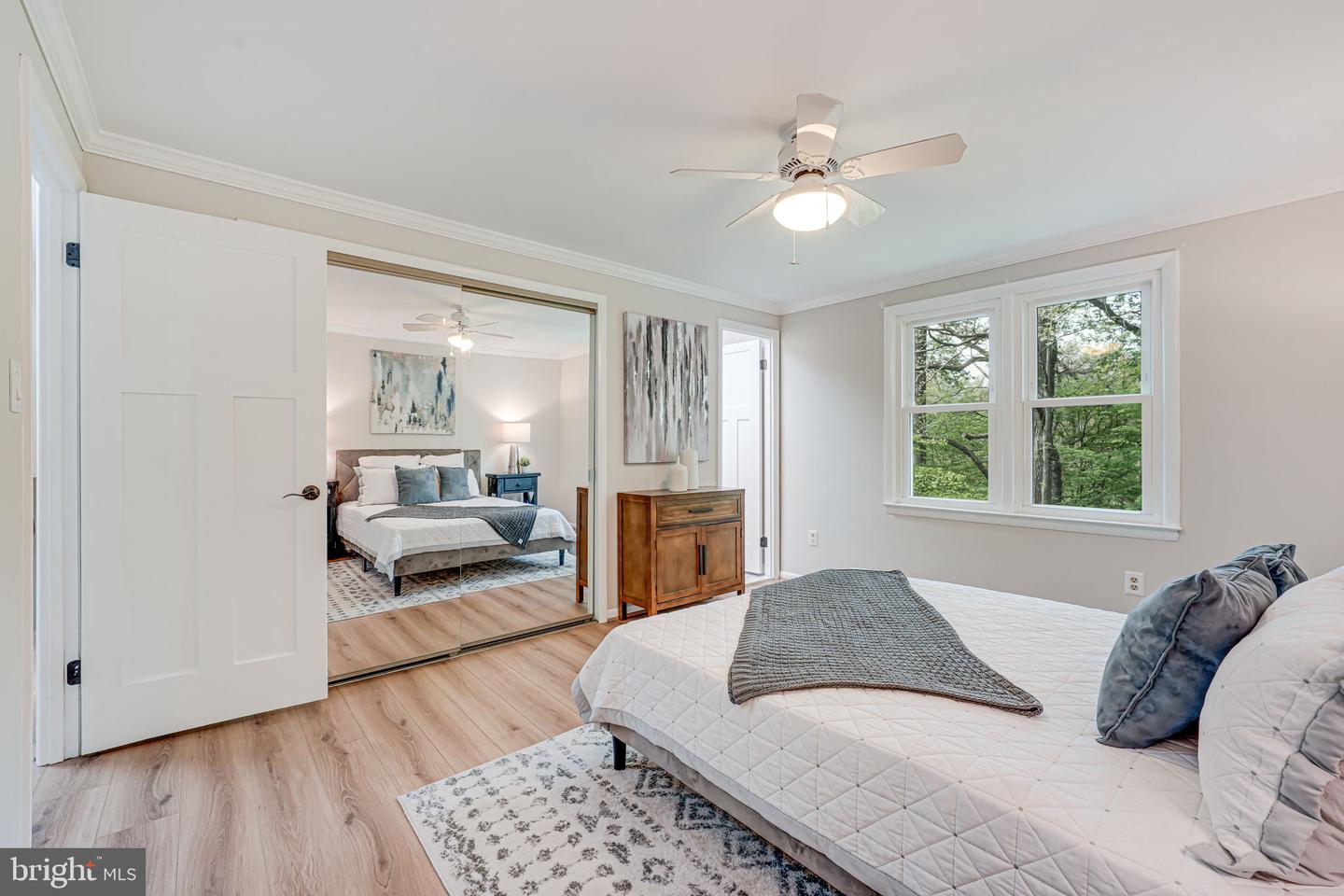 3204 HOLLY BERRY CT, FALLS CHURCH, Virginia 22042, 3 Bedrooms Bedrooms, ,2 BathroomsBathrooms,Residential,For sale,3204 HOLLY BERRY CT,VAFX2231220 MLS # VAFX2231220