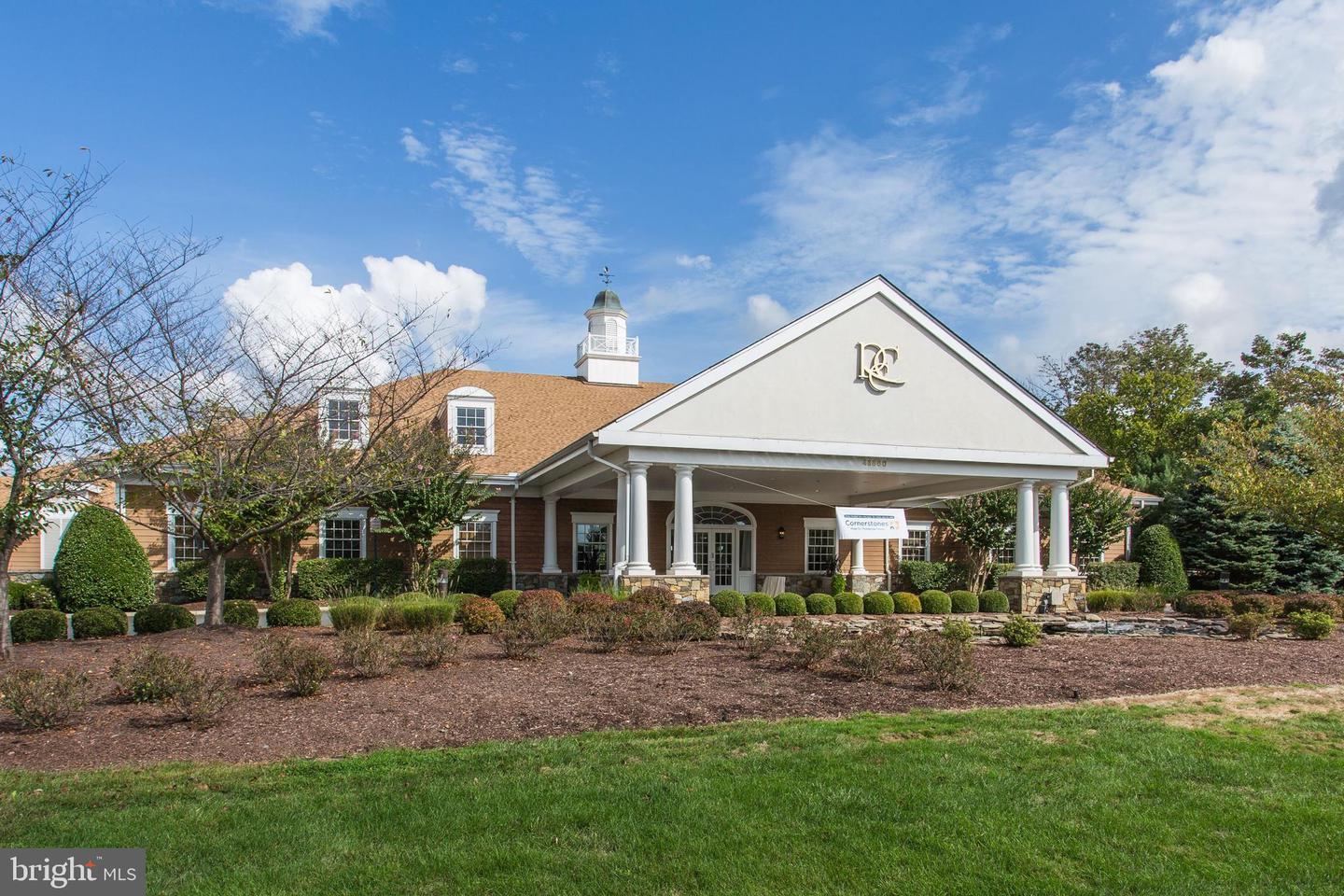 18370 KINGSMILL ST, LEESBURG, Virginia 20176, 4 Bedrooms Bedrooms, ,4 BathroomsBathrooms,Residential,For sale,18370 KINGSMILL ST,VALO2092790 MLS # VALO2092790