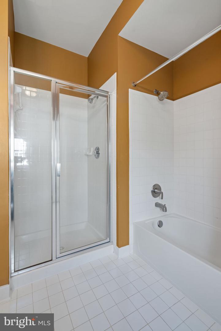 13945 HOLLOW WIND WAY #201, WOODBRIDGE, Virginia 22191, 4 Bedrooms Bedrooms, ,2 BathroomsBathrooms,Residential,For sale,13945 HOLLOW WIND WAY #201,VAPW2092014 MLS # VAPW2092014