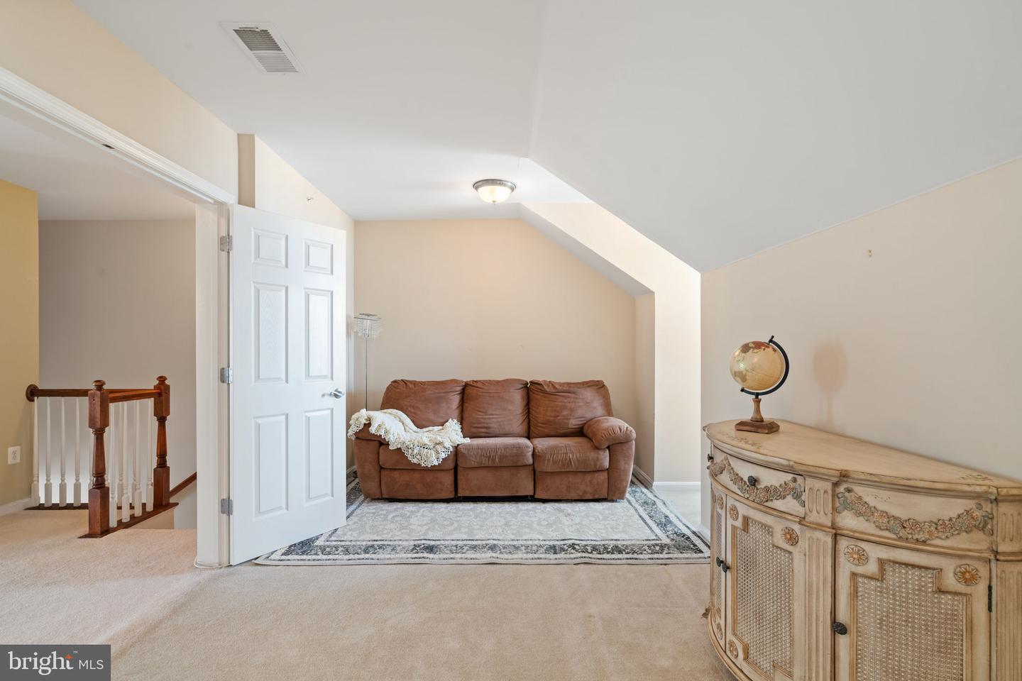 13945 HOLLOW WIND WAY #201, WOODBRIDGE, Virginia 22191, 4 Bedrooms Bedrooms, ,2 BathroomsBathrooms,Residential,For sale,13945 HOLLOW WIND WAY #201,VAPW2092014 MLS # VAPW2092014