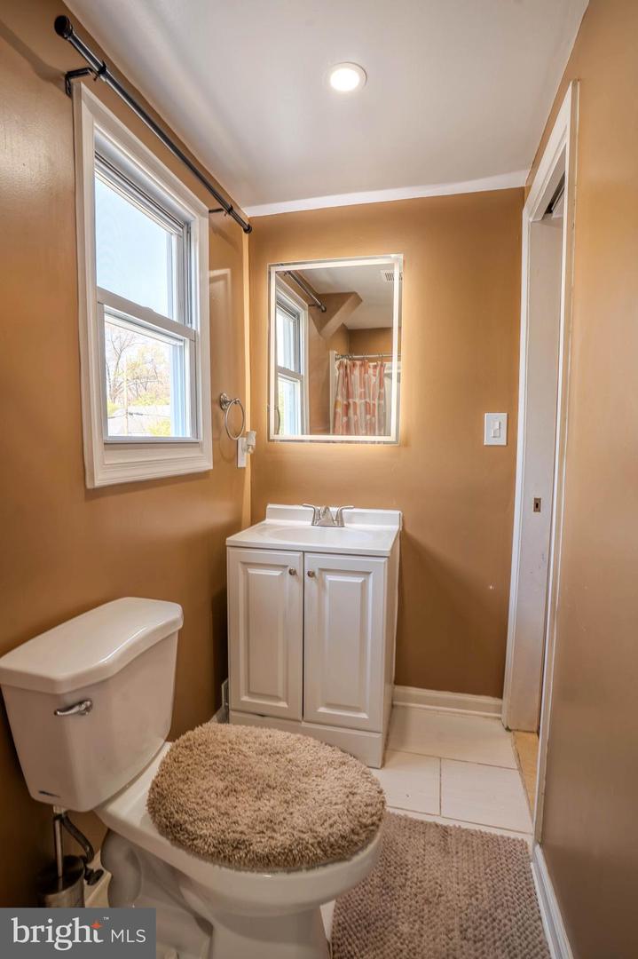 114 COLBURN DR, MANASSAS PARK, Virginia 20111, 4 Bedrooms Bedrooms, ,2 BathroomsBathrooms,Residential,For sale,114 COLBURN DR,VAMP2002984 MLS # VAMP2002984
