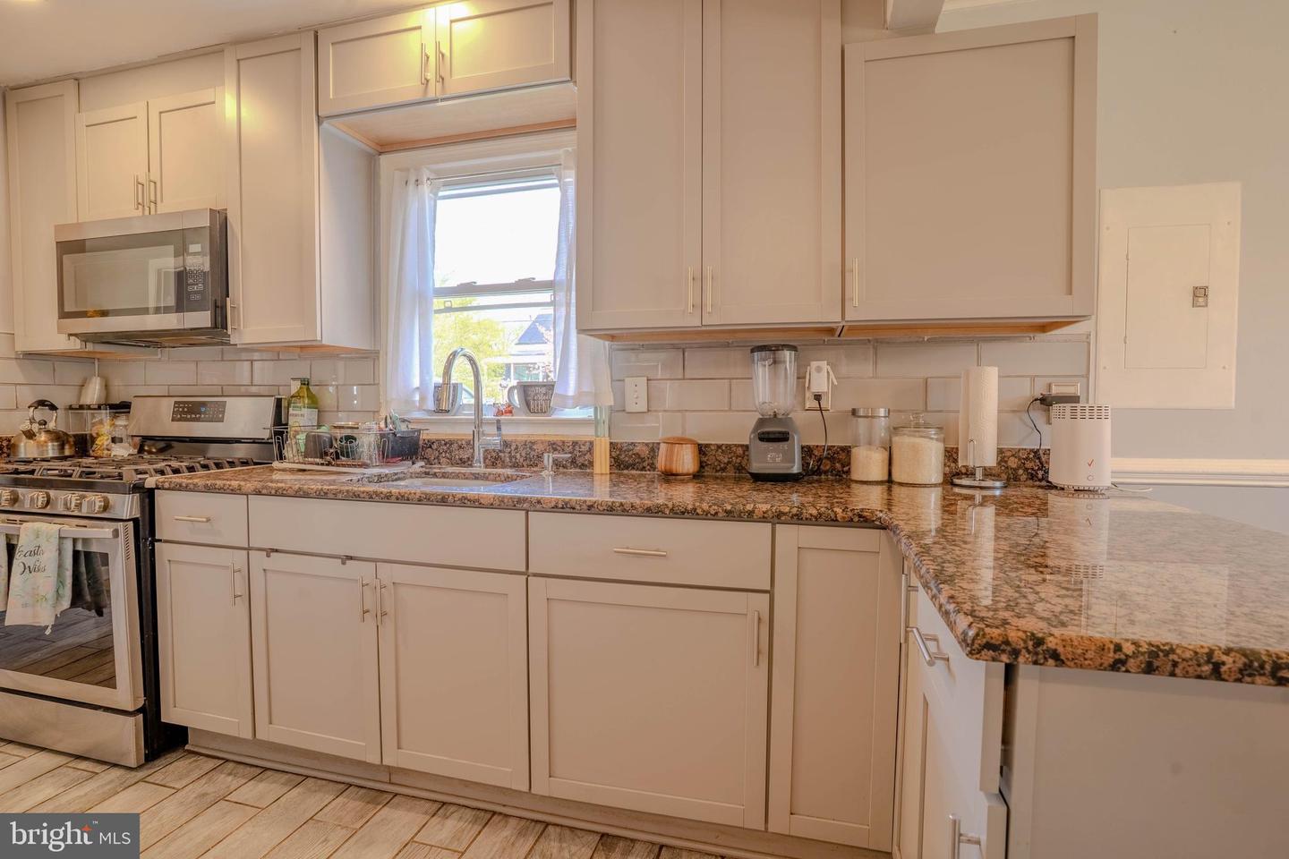 114 COLBURN DR, MANASSAS PARK, Virginia 20111, 4 Bedrooms Bedrooms, ,2 BathroomsBathrooms,Residential,For sale,114 COLBURN DR,VAMP2002984 MLS # VAMP2002984