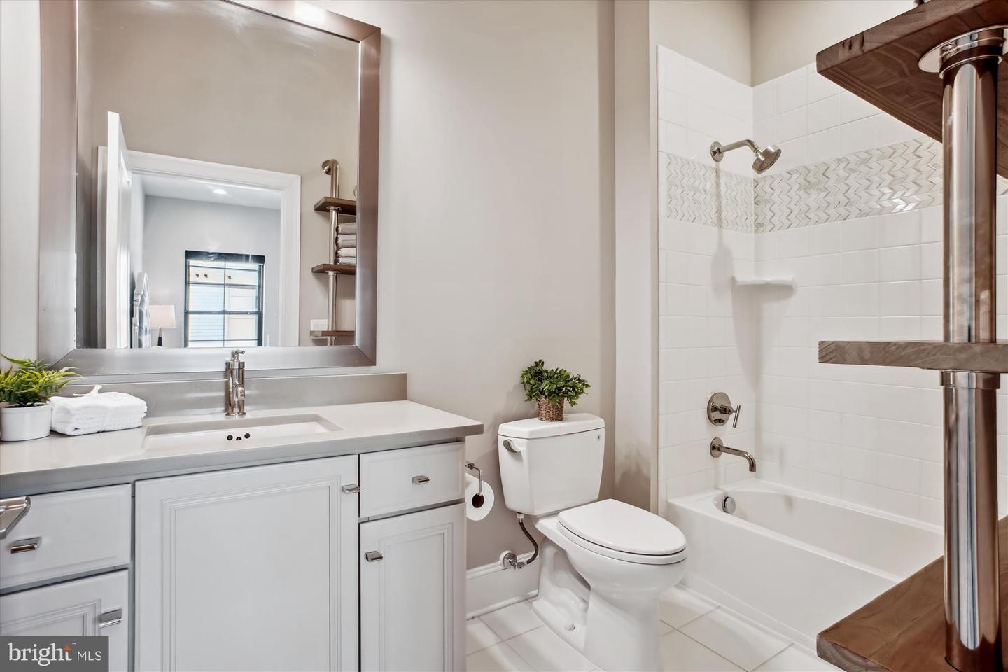 20440 NORTHPARK DR, ASHBURN, Virginia 20147, 4 Bedrooms Bedrooms, ,4 BathroomsBathrooms,Residential,For sale,20440 NORTHPARK DR,VALO2094070 MLS # VALO2094070