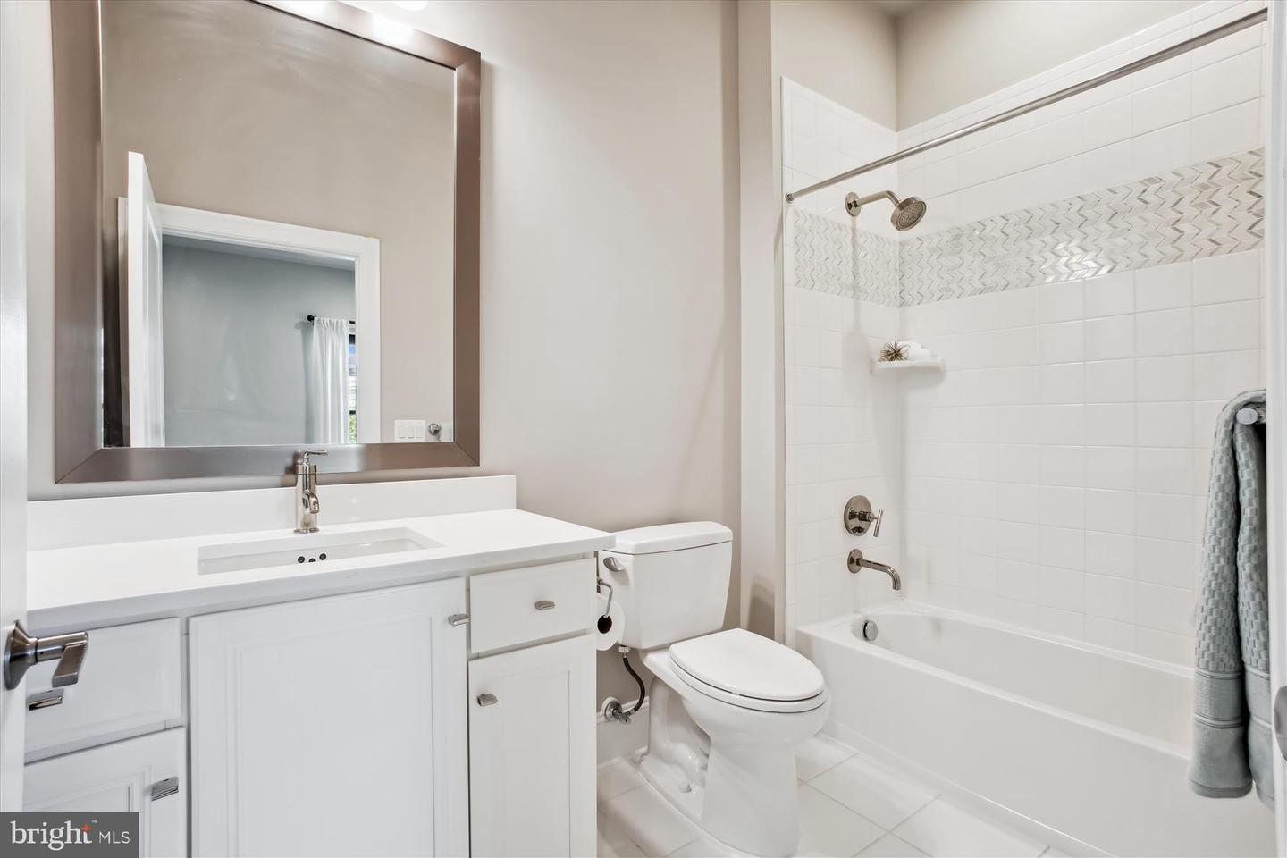 20440 NORTHPARK DR, ASHBURN, Virginia 20147, 4 Bedrooms Bedrooms, ,4 BathroomsBathrooms,Residential,For sale,20440 NORTHPARK DR,VALO2094070 MLS # VALO2094070