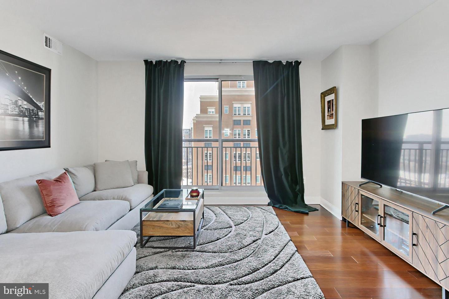 2050 JAMIESON AVE #1409, ALEXANDRIA, Virginia 22314, 1 Bedroom Bedrooms, 3 Rooms Rooms,1 BathroomBathrooms,Residential,For sale,2050 JAMIESON AVE #1409,VAAX2044262 MLS # VAAX2044262