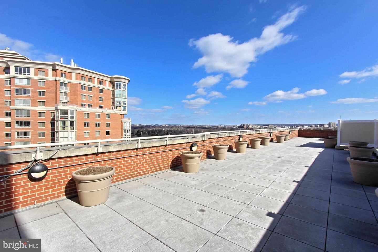 2050 JAMIESON AVE #1409, ALEXANDRIA, Virginia 22314, 1 Bedroom Bedrooms, 3 Rooms Rooms,1 BathroomBathrooms,Residential,For sale,2050 JAMIESON AVE #1409,VAAX2044262 MLS # VAAX2044262