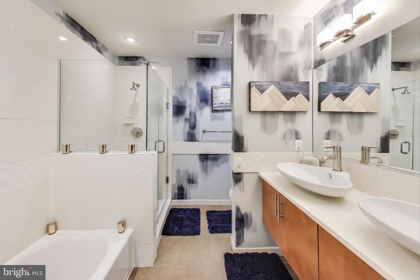 929 FLORIDA AVE NW #4008, WASHINGTON, District Of Columbia 20001, 1 Bedroom Bedrooms, ,2 BathroomsBathrooms,Residential,For sale,929 FLORIDA AVE NW #4008,DCDC2196088 MLS # DCDC2196088