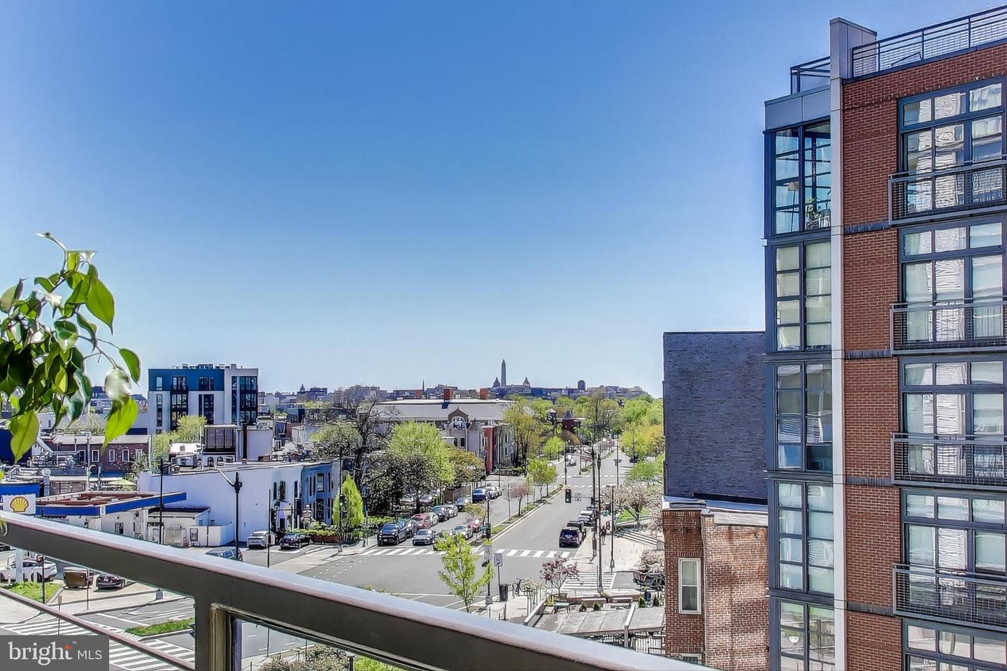 929 FLORIDA AVE NW #4008, WASHINGTON, District Of Columbia 20001, 1 Bedroom Bedrooms, ,2 BathroomsBathrooms,Residential,For sale,929 FLORIDA AVE NW #4008,DCDC2196088 MLS # DCDC2196088