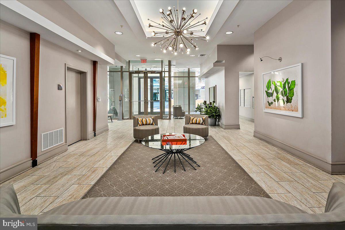 3600 S GLEBE RD #919W, ARLINGTON, Virginia 22202, 2 Bedrooms Bedrooms, ,2 BathroomsBathrooms,Residential,For sale,3600 S GLEBE RD #919W,VAAR2056276 MLS # VAAR2056276