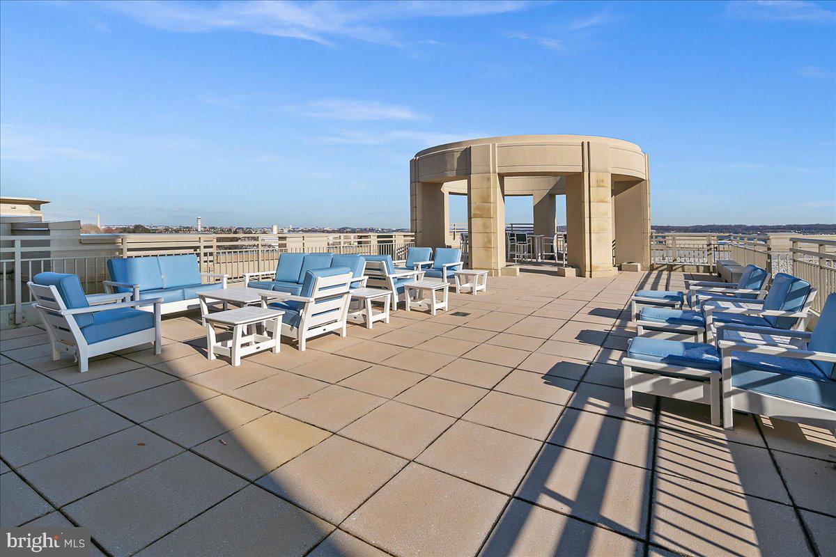 3600 S GLEBE RD #919W, ARLINGTON, Virginia 22202, 2 Bedrooms Bedrooms, ,2 BathroomsBathrooms,Residential,For sale,3600 S GLEBE RD #919W,VAAR2056276 MLS # VAAR2056276