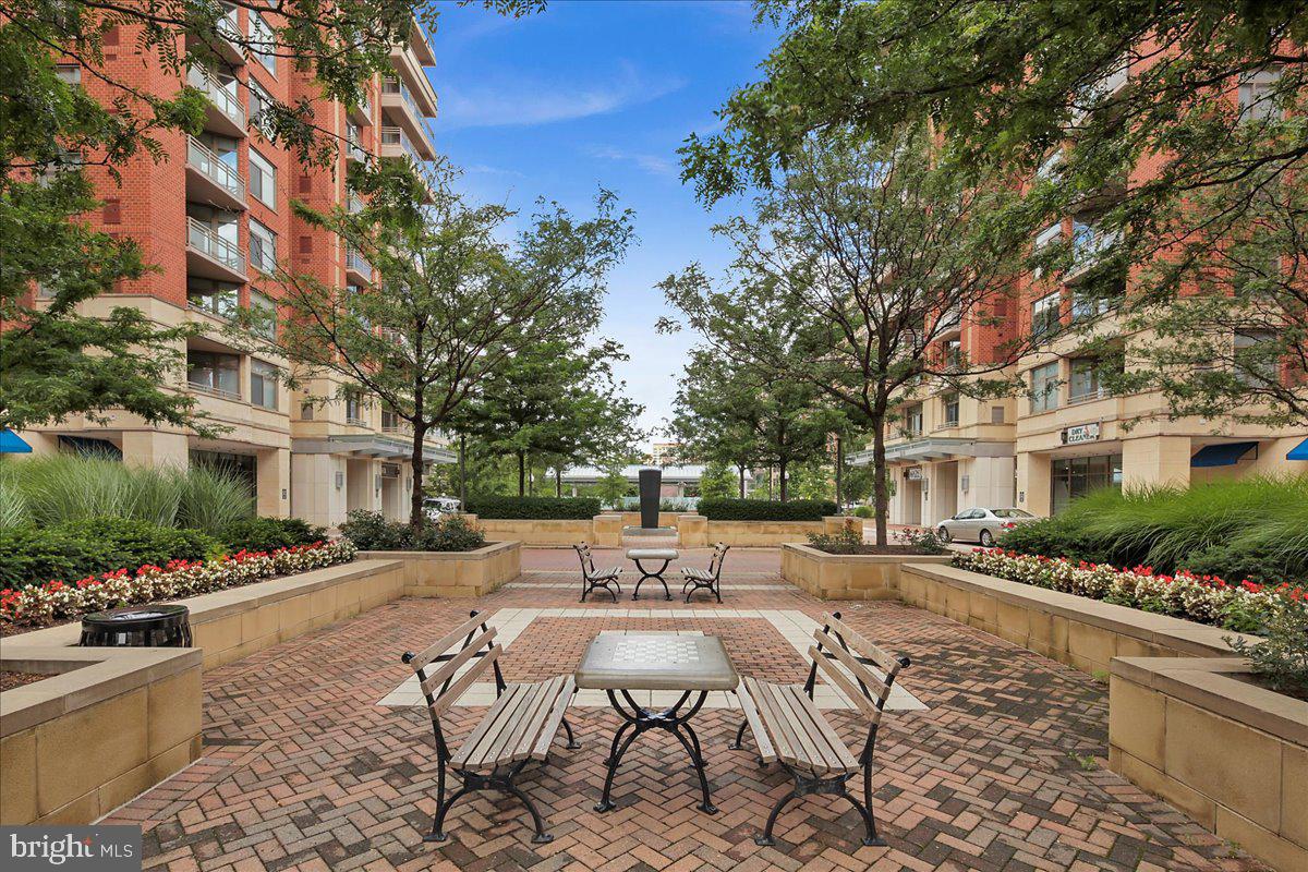 3600 S GLEBE RD #919W, ARLINGTON, Virginia 22202, 2 Bedrooms Bedrooms, ,2 BathroomsBathrooms,Residential,For sale,3600 S GLEBE RD #919W,VAAR2056276 MLS # VAAR2056276