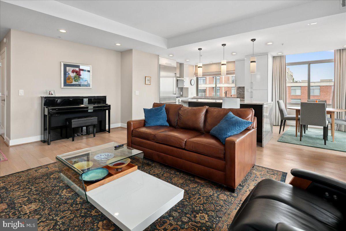 3600 S GLEBE RD #919W, ARLINGTON, Virginia 22202, 2 Bedrooms Bedrooms, ,2 BathroomsBathrooms,Residential,For sale,3600 S GLEBE RD #919W,VAAR2056276 MLS # VAAR2056276