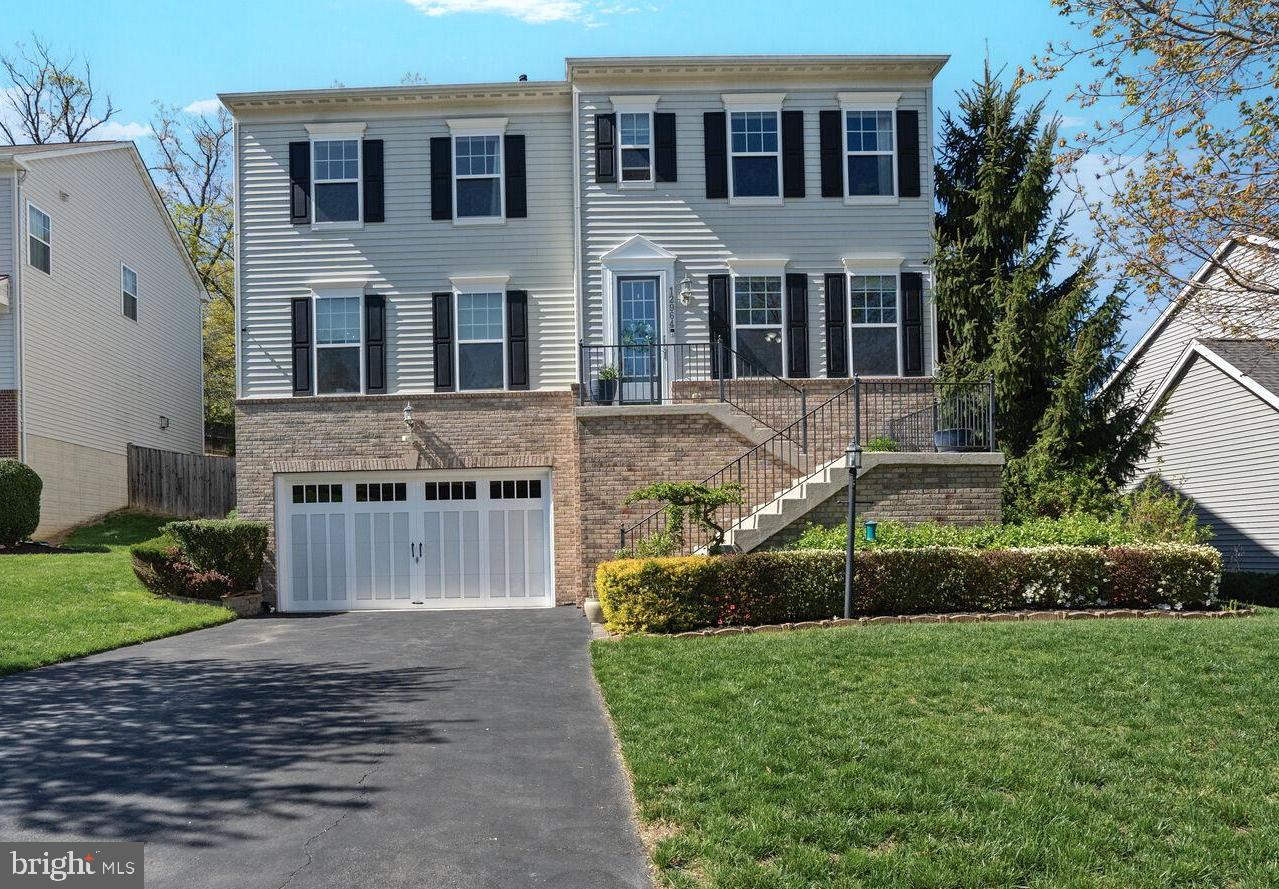 12964 LUCA STATION WAY, WOODBRIDGE, Virginia 22192, 4 Bedrooms Bedrooms, ,3 BathroomsBathrooms,Residential,For sale,12964 LUCA STATION WAY,VAPW2092472 MLS # VAPW2092472