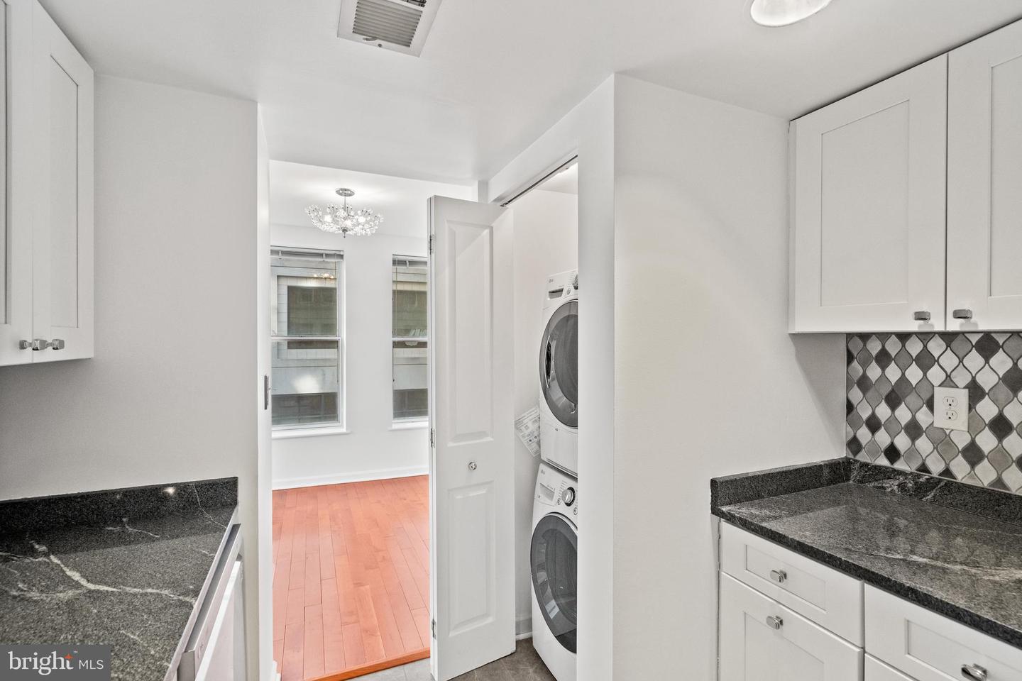 601 PENNSYLVANIA AVE NW #212, WASHINGTON, District Of Columbia 20004, 1 Bedroom Bedrooms, ,1 BathroomBathrooms,Residential,For sale,601 PENNSYLVANIA AVE NW #212,DCDC2196554 MLS # DCDC2196554