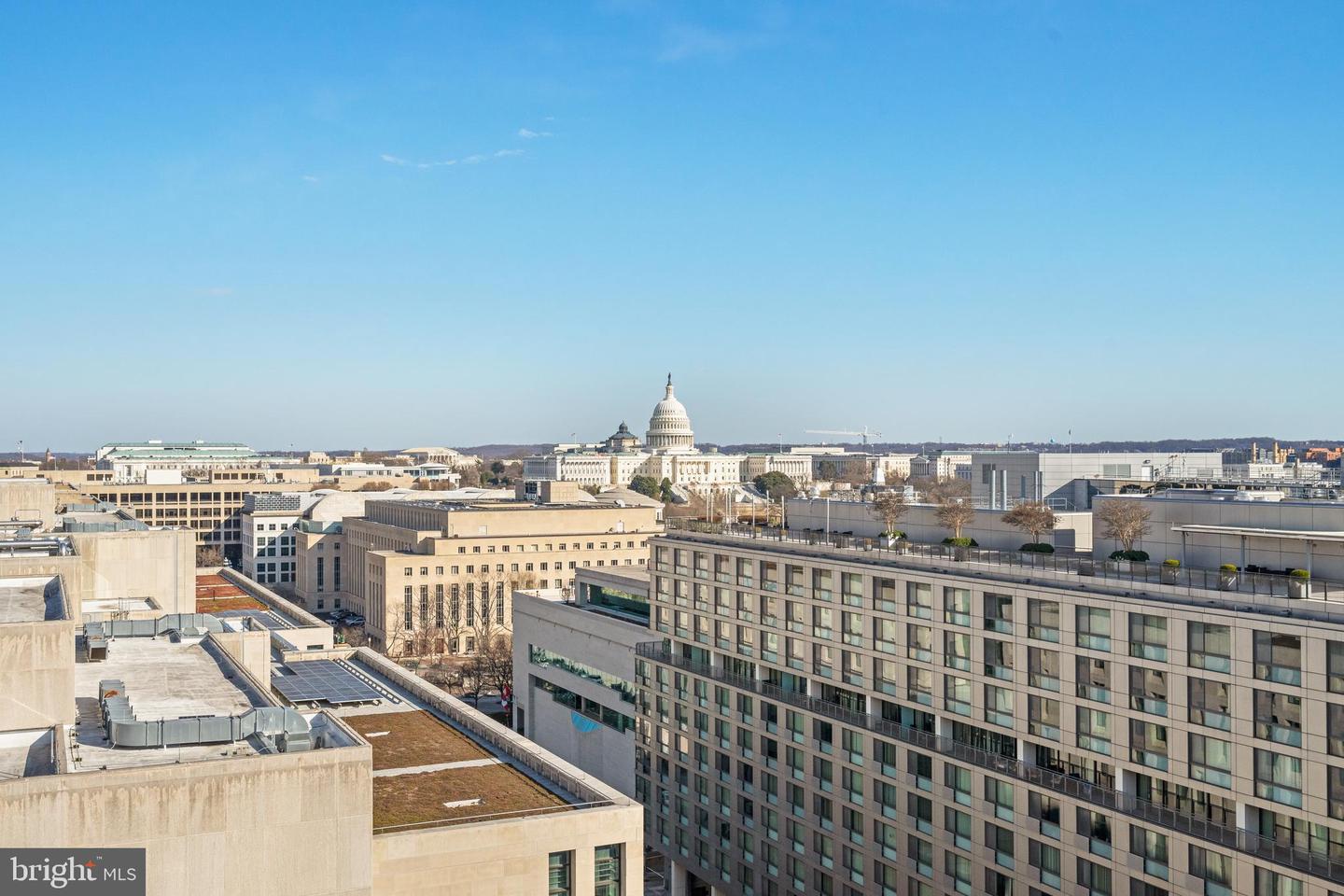 601 PENNSYLVANIA AVE NW #212, WASHINGTON, District Of Columbia 20004, 1 Bedroom Bedrooms, ,1 BathroomBathrooms,Residential,For sale,601 PENNSYLVANIA AVE NW #212,DCDC2196554 MLS # DCDC2196554