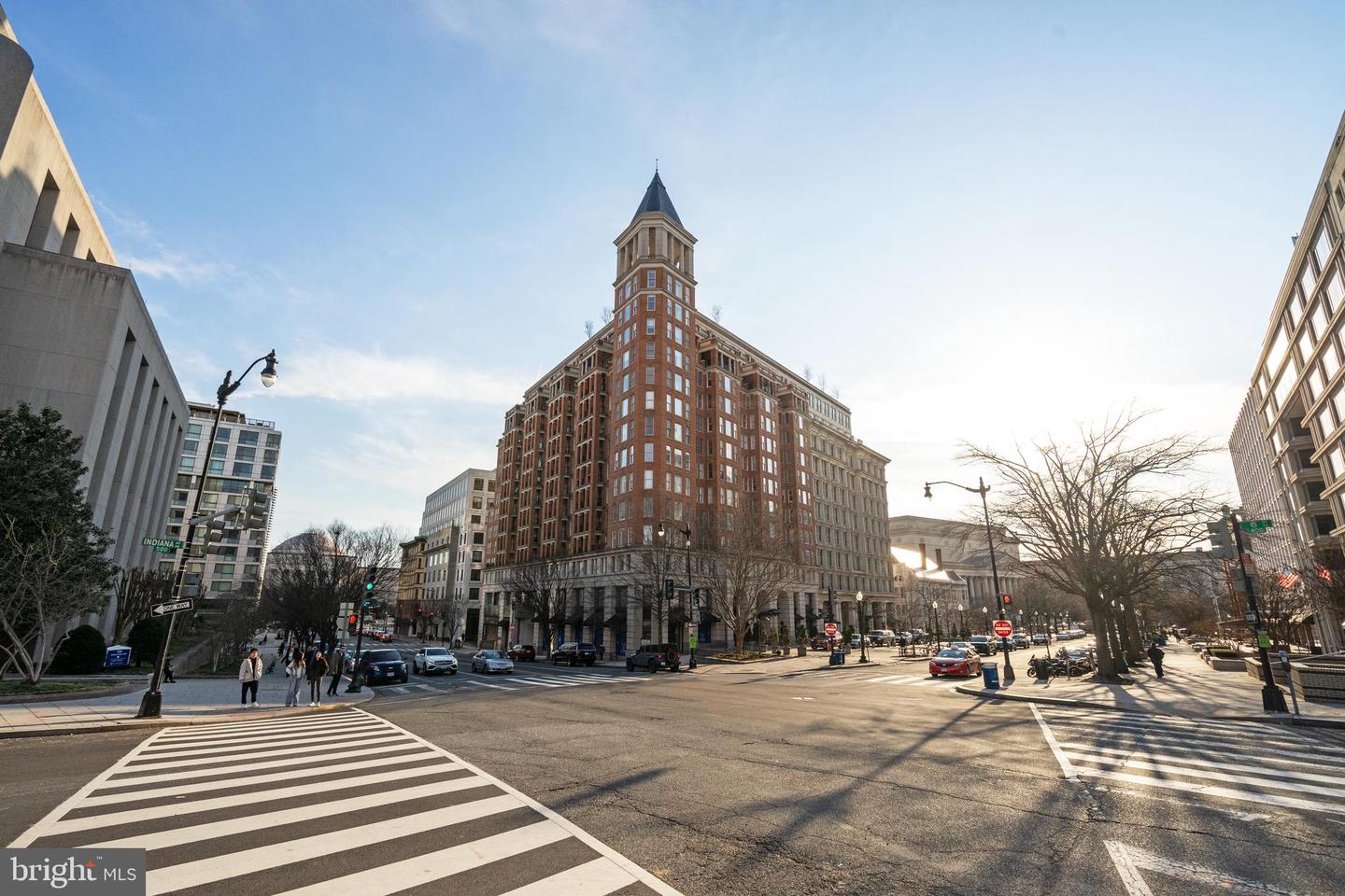 601 PENNSYLVANIA AVE NW #212, WASHINGTON, District Of Columbia 20004, 1 Bedroom Bedrooms, ,1 BathroomBathrooms,Residential,For sale,601 PENNSYLVANIA AVE NW #212,DCDC2196554 MLS # DCDC2196554
