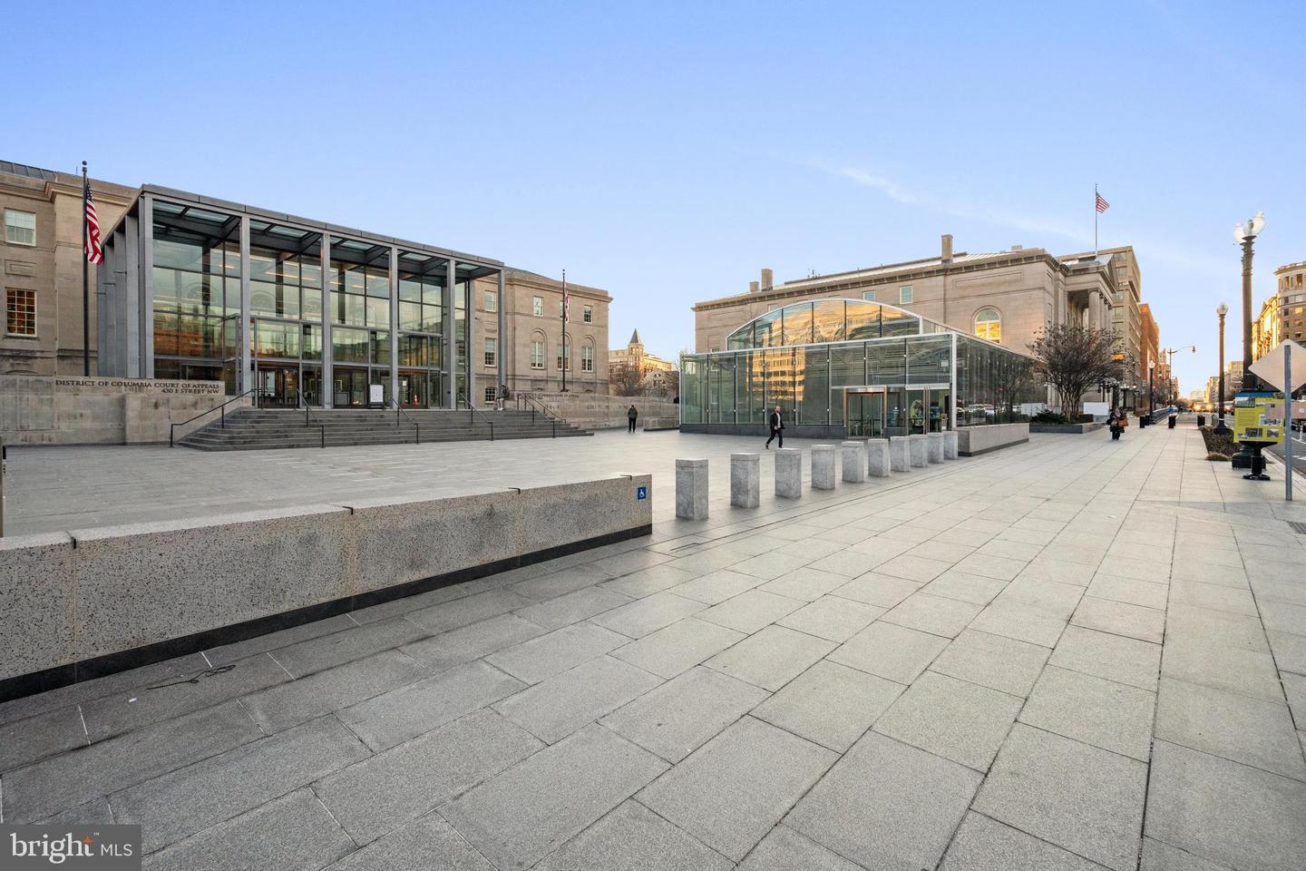 601 PENNSYLVANIA AVE NW #212, WASHINGTON, District Of Columbia 20004, 1 Bedroom Bedrooms, ,1 BathroomBathrooms,Residential,For sale,601 PENNSYLVANIA AVE NW #212,DCDC2196554 MLS # DCDC2196554