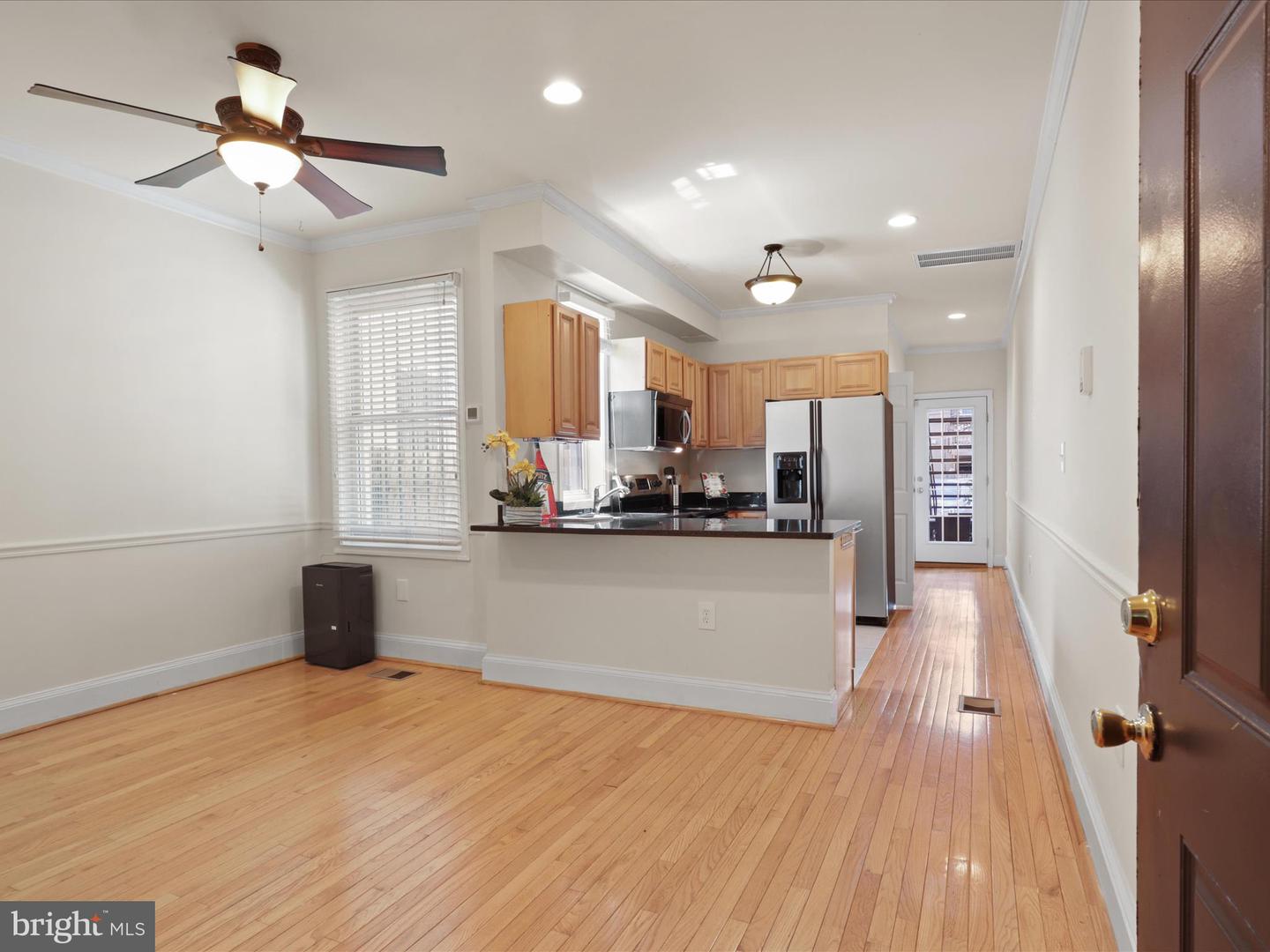 1516 10TH ST NW #102, WASHINGTON, District Of Columbia 20001, 1 Bedroom Bedrooms, ,1 BathroomBathrooms,Residential,For sale,1516 10TH ST NW #102,DCDC2196654 MLS # DCDC2196654