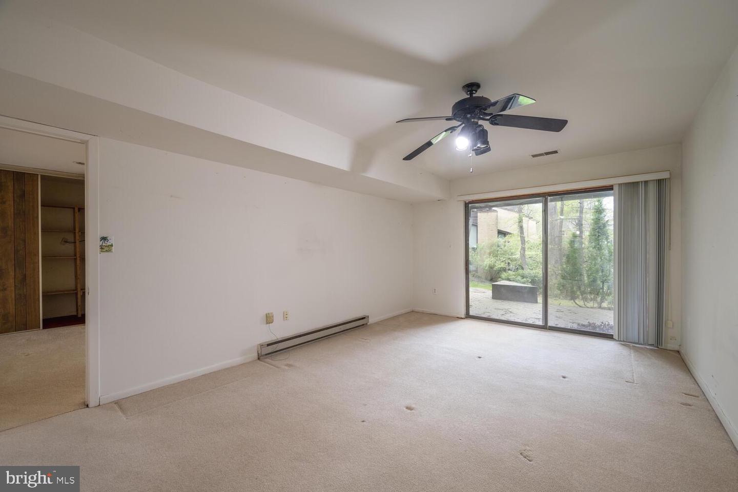 2029 LAKEBREEZE WAY, RESTON, Virginia 20191, 4 Bedrooms Bedrooms, ,3 BathroomsBathrooms,Residential,For sale,2029 LAKEBREEZE WAY,VAFX2235758 MLS # VAFX2235758