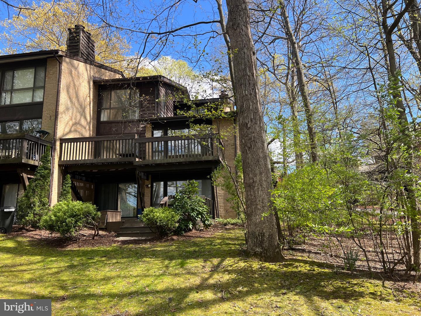2029 LAKEBREEZE WAY, RESTON, Virginia 20191, 4 Bedrooms Bedrooms, ,3 BathroomsBathrooms,Residential,For sale,2029 LAKEBREEZE WAY,VAFX2235758 MLS # VAFX2235758