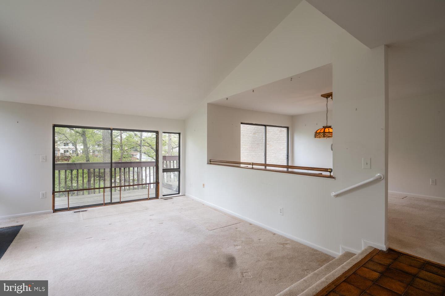 2029 LAKEBREEZE WAY, RESTON, Virginia 20191, 4 Bedrooms Bedrooms, ,3 BathroomsBathrooms,Residential,For sale,2029 LAKEBREEZE WAY,VAFX2235758 MLS # VAFX2235758