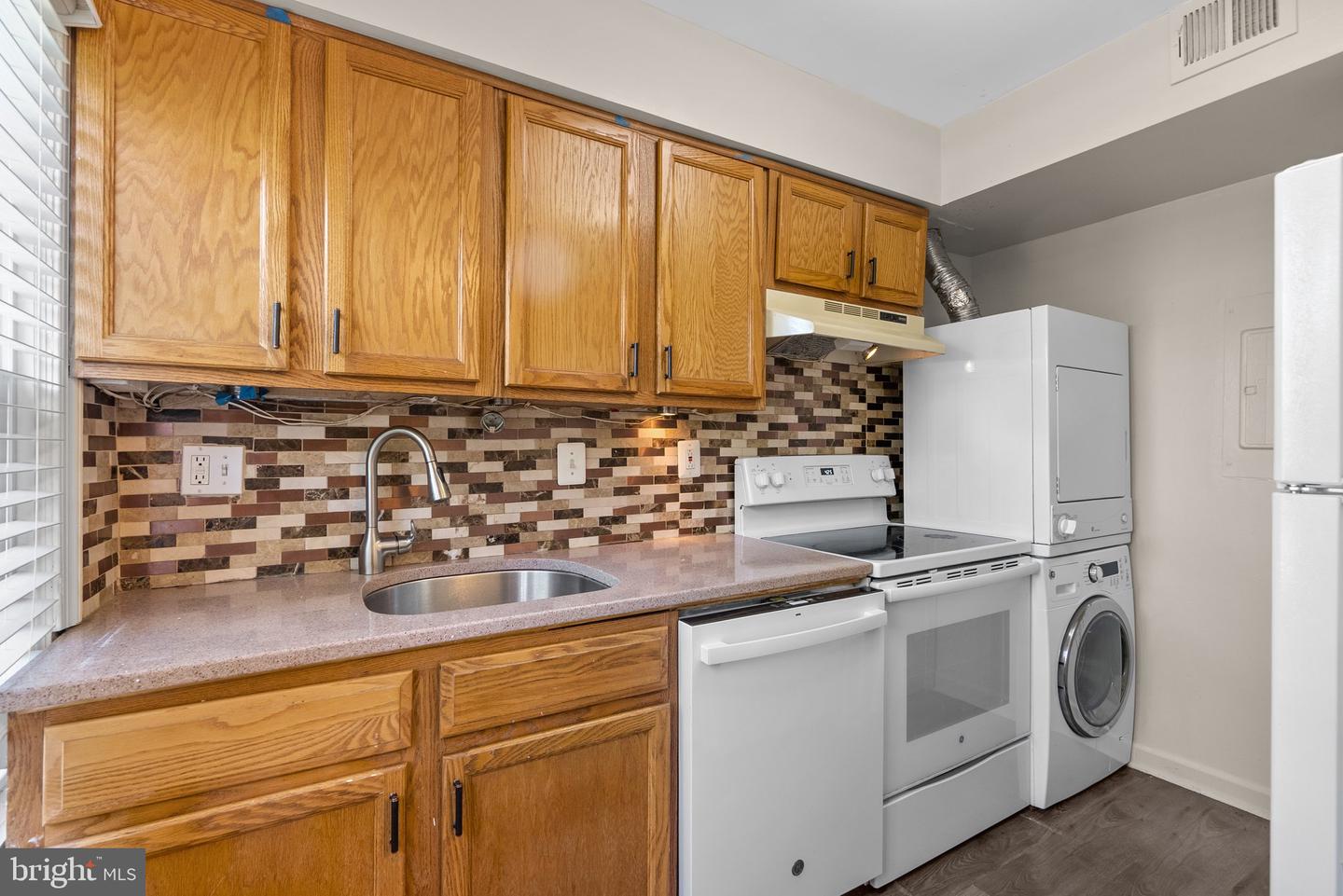 3901 PENNSYLVANIA AVE SE #A, WASHINGTON, District Of Columbia 20020, 2 Bedrooms Bedrooms, ,1 BathroomBathrooms,Residential,For sale,3901 PENNSYLVANIA AVE SE #A,DCDC2196892 MLS # DCDC2196892