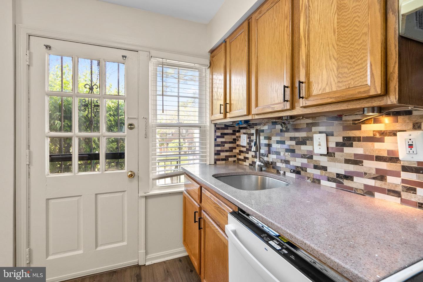 3901 PENNSYLVANIA AVE SE #A, WASHINGTON, District Of Columbia 20020, 2 Bedrooms Bedrooms, ,1 BathroomBathrooms,Residential,For sale,3901 PENNSYLVANIA AVE SE #A,DCDC2196892 MLS # DCDC2196892