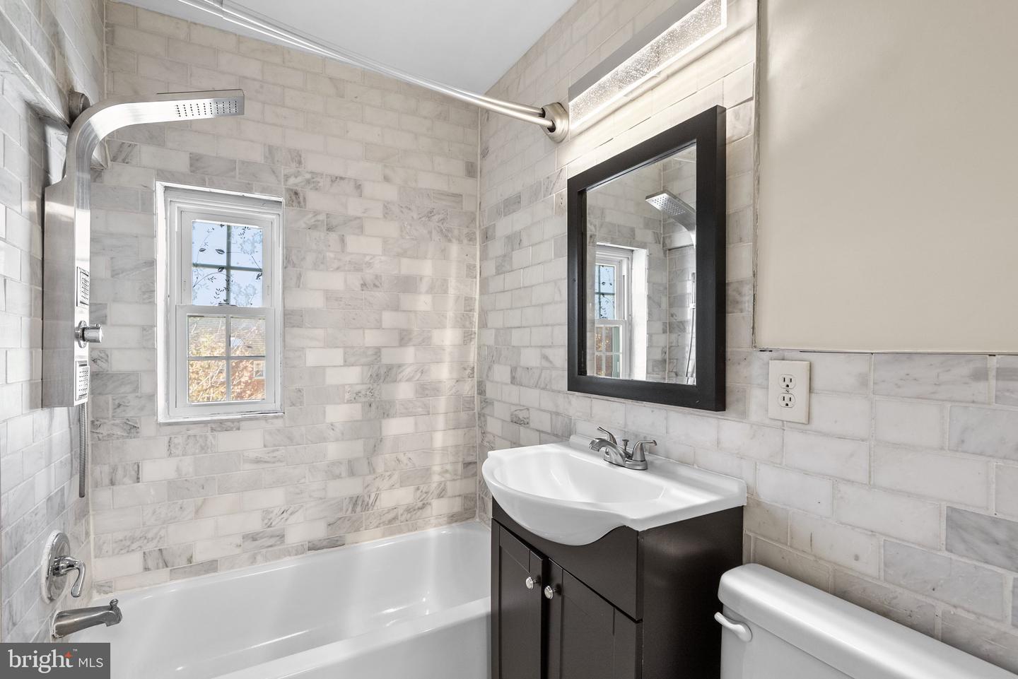 3901 PENNSYLVANIA AVE SE #A, WASHINGTON, District Of Columbia 20020, 2 Bedrooms Bedrooms, ,1 BathroomBathrooms,Residential,For sale,3901 PENNSYLVANIA AVE SE #A,DCDC2196892 MLS # DCDC2196892