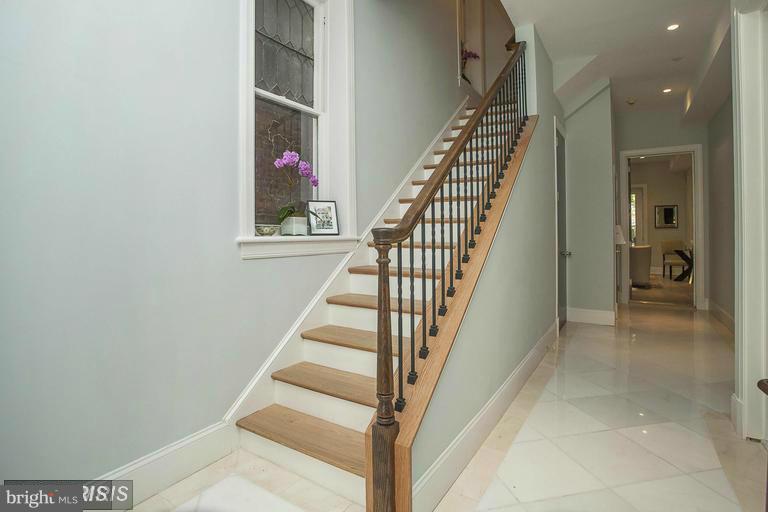 2009 COLUMBIA RD NW #3, WASHINGTON, District Of Columbia 20009, 1 Bedroom Bedrooms, ,1 BathroomBathrooms,Residential,For sale,2009 COLUMBIA RD NW #3,DCDC2196822 MLS # DCDC2196822 2009 COLUMBIA RD NW #3, WASHINGTON, District Of Columbia 20009, 1 Bedroom Bedrooms, ,1 BathroomBathrooms,Residential,For sale,2009 COLUMBIA RD NW #3,DCDC2196822 MLS # DCDC2196822