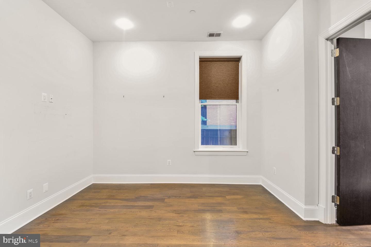 2009 COLUMBIA RD NW #3, WASHINGTON, District Of Columbia 20009, 1 Bedroom Bedrooms, ,1 BathroomBathrooms,Residential,For sale,2009 COLUMBIA RD NW #3,DCDC2196822 MLS # DCDC2196822 2009 COLUMBIA RD NW #3, WASHINGTON, District Of Columbia 20009, 1 Bedroom Bedrooms, ,1 BathroomBathrooms,Residential,For sale,2009 COLUMBIA RD NW #3,DCDC2196822 MLS # DCDC2196822