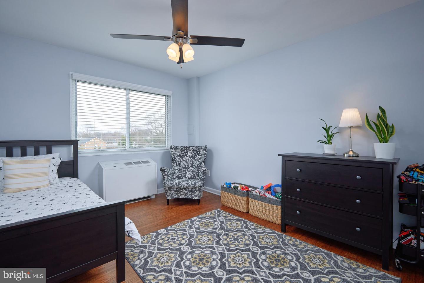 3601 5TH ST S #511, ARLINGTON, Virginia 22204, 2 Bedrooms Bedrooms, ,1 BathroomBathrooms,Residential,For sale,3601 5TH ST S #511,VAAR2056432 MLS # VAAR2056432
