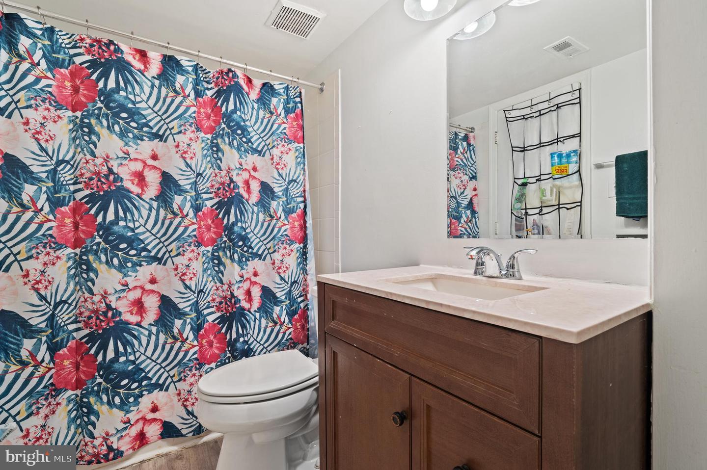 11616 VANTAGE HILL RD #2C, RESTON, Virginia 20190, 3 Bedrooms Bedrooms, ,2 BathroomsBathrooms,Residential,For sale,11616 VANTAGE HILL RD #2C,VAFX2236020 MLS # VAFX2236020