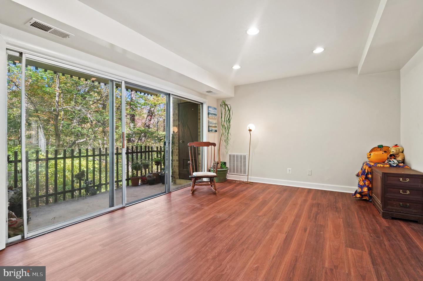 11616 VANTAGE HILL RD #2C, RESTON, Virginia 20190, 3 Bedrooms Bedrooms, ,2 BathroomsBathrooms,Residential,For sale,11616 VANTAGE HILL RD #2C,VAFX2236020 MLS # VAFX2236020