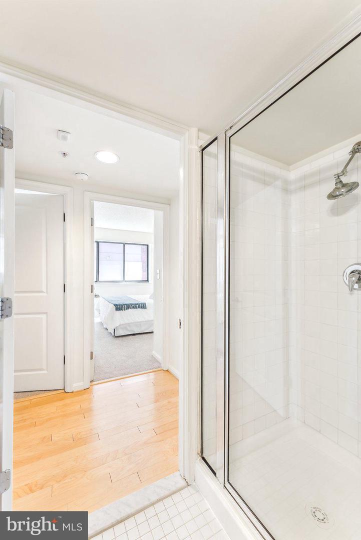 1225 13TH ST NW #712, WASHINGTON, District Of Columbia 20005, 2 Bedrooms Bedrooms, ,2 BathroomsBathrooms,Residential,For sale,1225 13TH ST NW #712,DCDC2196962 MLS # DCDC2196962