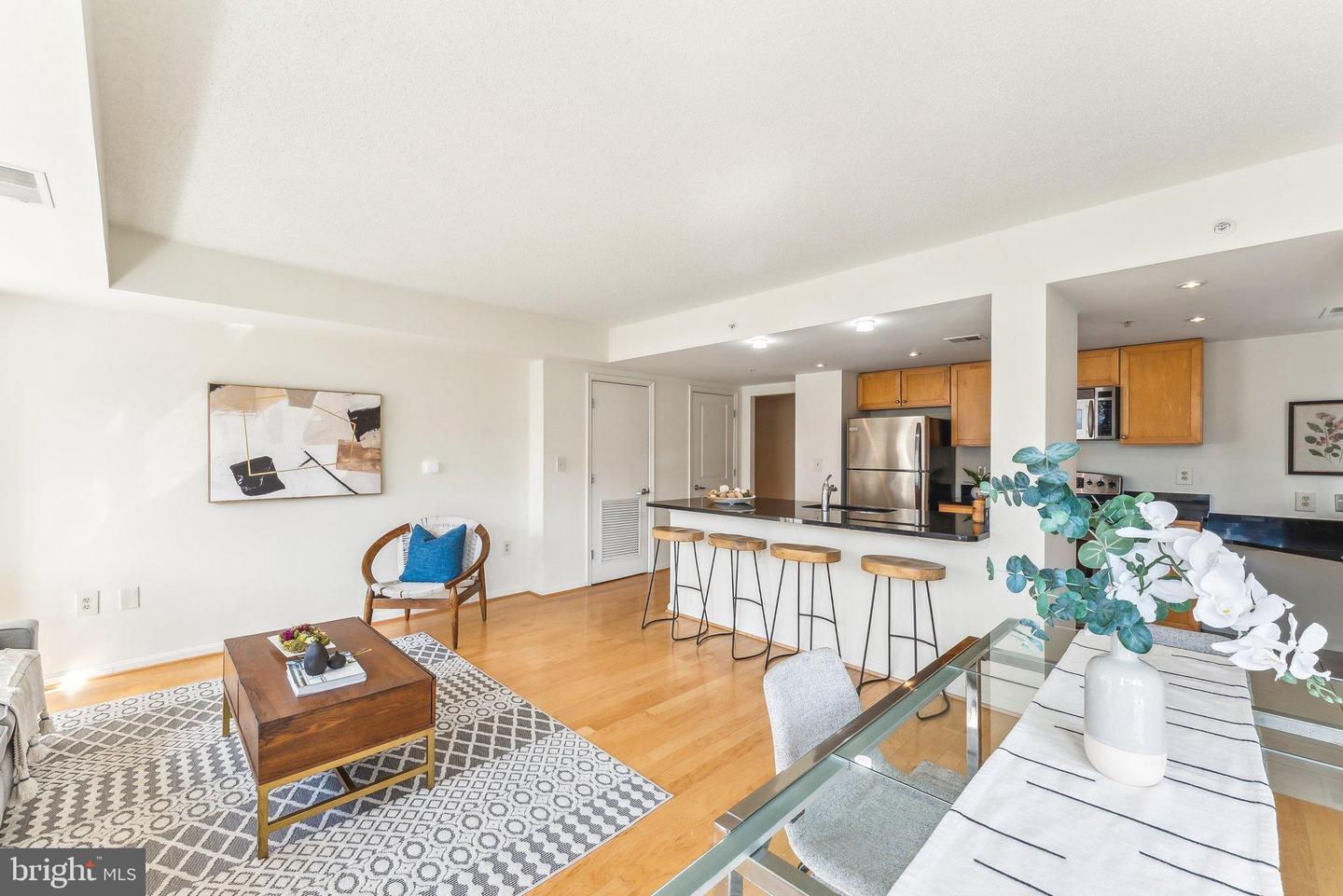 1225 13TH ST NW #712, WASHINGTON, District Of Columbia 20005, 2 Bedrooms Bedrooms, ,2 BathroomsBathrooms,Residential,For sale,1225 13TH ST NW #712,DCDC2196962 MLS # DCDC2196962