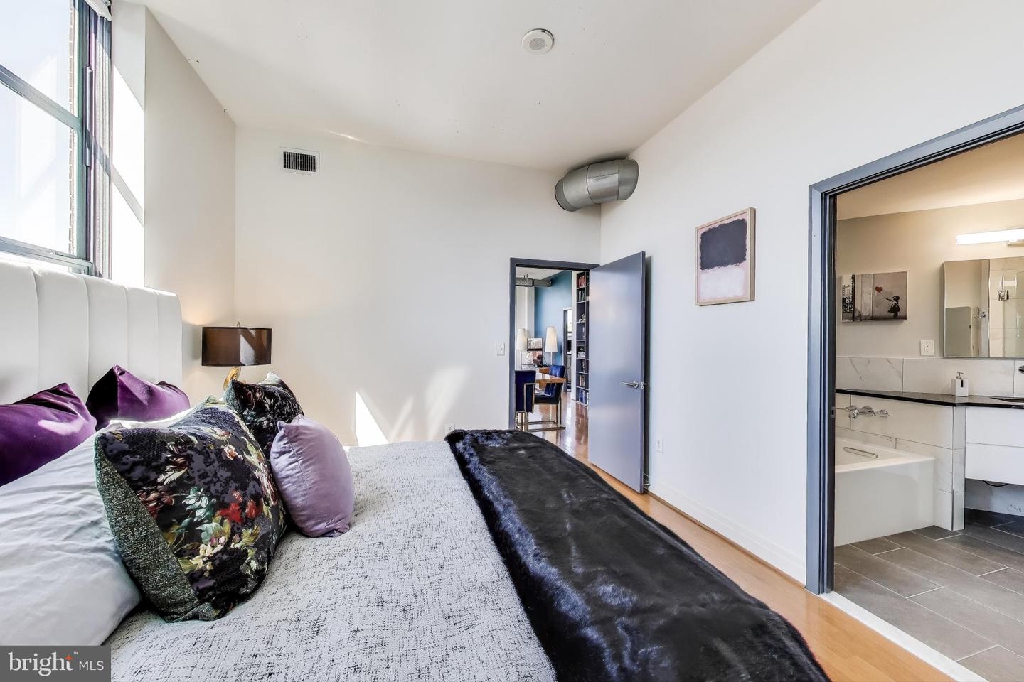 2020 12TH ST NW #506, WASHINGTON, District Of Columbia 20009, 2 Bedrooms Bedrooms, ,2 BathroomsBathrooms,Residential,For sale,2020 12TH ST NW #506,DCDC2196992 MLS # DCDC2196992