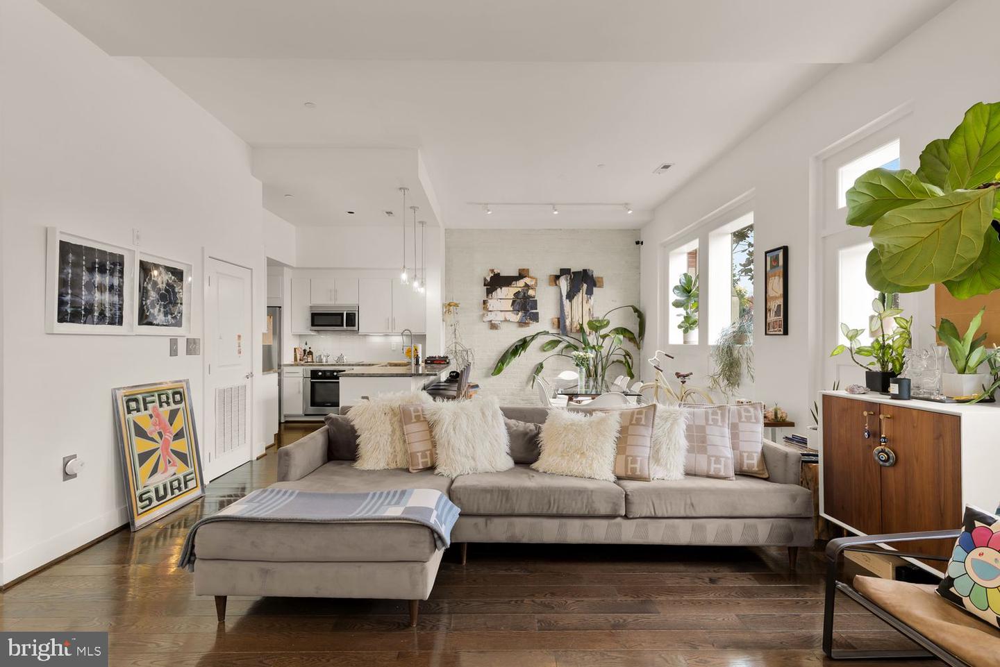 1341 MARYLAND AVE NE #103, WASHINGTON, District Of Columbia 20002, 3 Bedrooms Bedrooms, ,2 BathroomsBathrooms,Residential,For sale,1341 MARYLAND AVE NE #103,DCDC2197092 MLS # DCDC2197092
