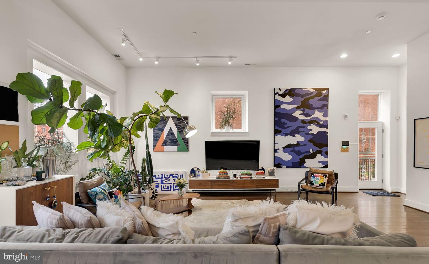 1341 MARYLAND AVE NE #103, WASHINGTON, District Of Columbia 20002, 3 Bedrooms Bedrooms, ,2 BathroomsBathrooms,Residential,For sale,1341 MARYLAND AVE NE #103,DCDC2197092 MLS # DCDC2197092