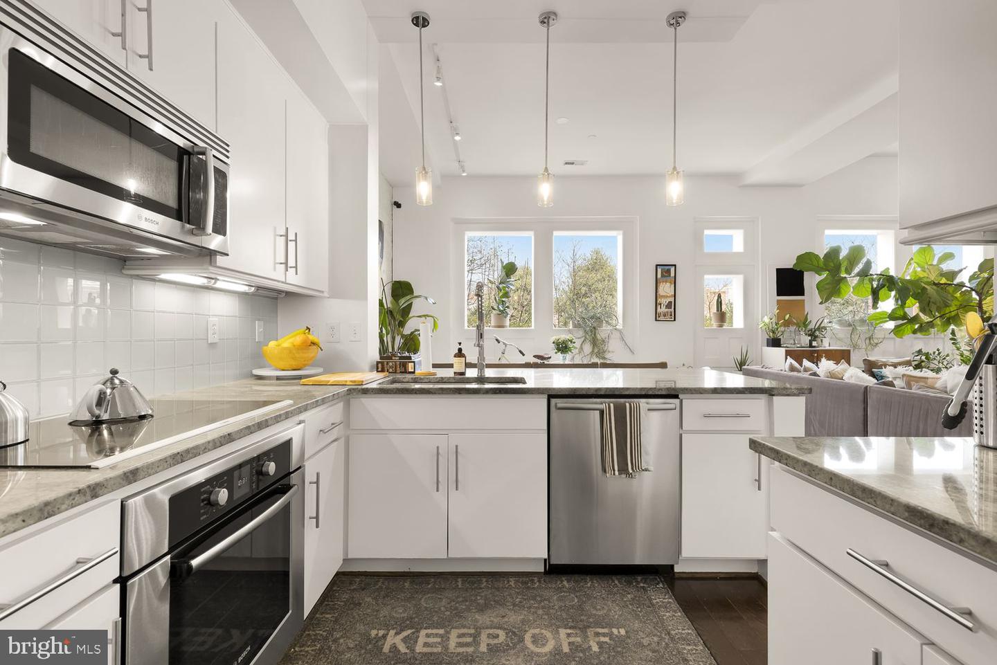 1341 MARYLAND AVE NE #103, WASHINGTON, District Of Columbia 20002, 3 Bedrooms Bedrooms, ,2 BathroomsBathrooms,Residential,For sale,1341 MARYLAND AVE NE #103,DCDC2197092 MLS # DCDC2197092