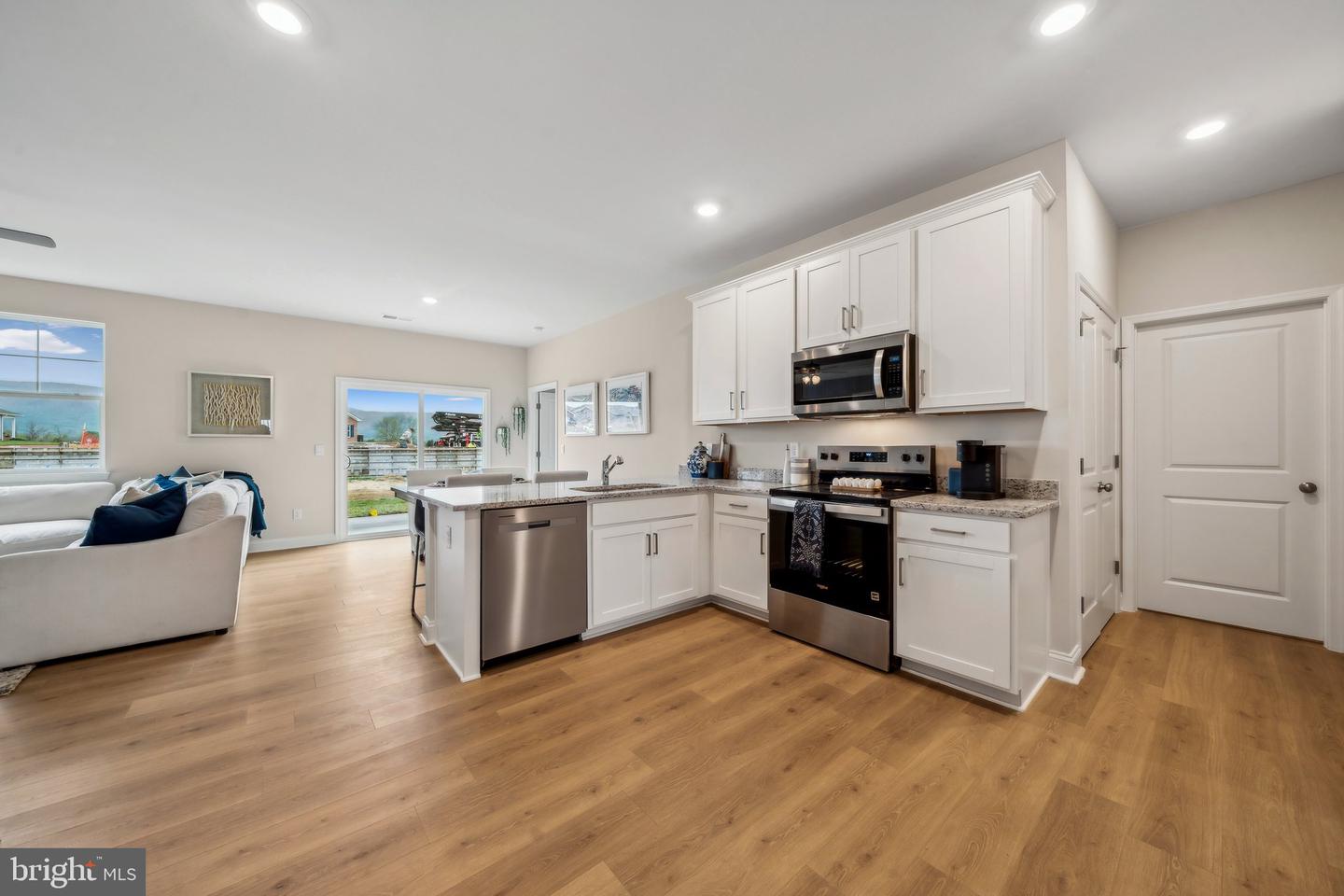 14736 GREEN VIEW DR, ELKTON, Virginia 22827, 3 Bedrooms Bedrooms, ,2 BathroomsBathrooms,Residential,For sale,14736 GREEN VIEW DR,VARO2002236 MLS # VARO2002236
