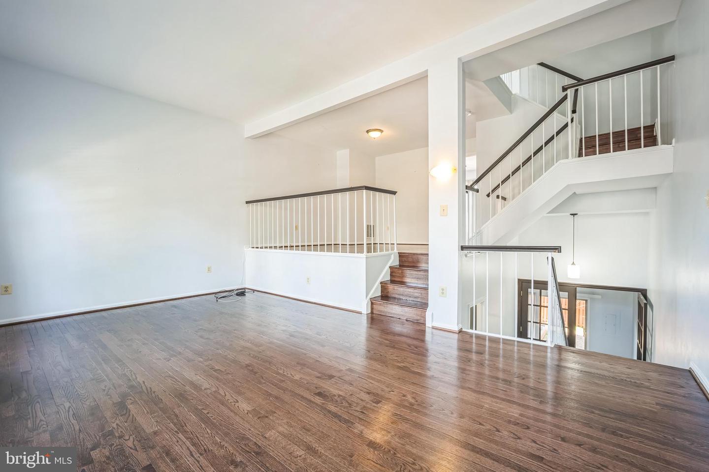 44022 GALA CIR, ASHBURN, Virginia 20147, 3 Bedrooms Bedrooms, ,2 BathroomsBathrooms,Residential,For sale,44022 GALA CIR,VALO2094646 MLS # VALO2094646
