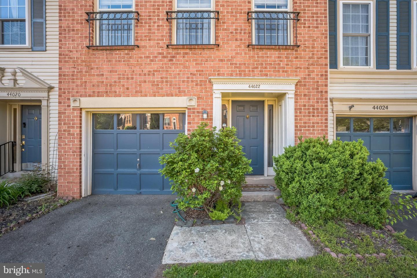 44022 GALA CIR, ASHBURN, Virginia 20147, 3 Bedrooms Bedrooms, ,2 BathroomsBathrooms,Residential,For sale,44022 GALA CIR,VALO2094646 MLS # VALO2094646