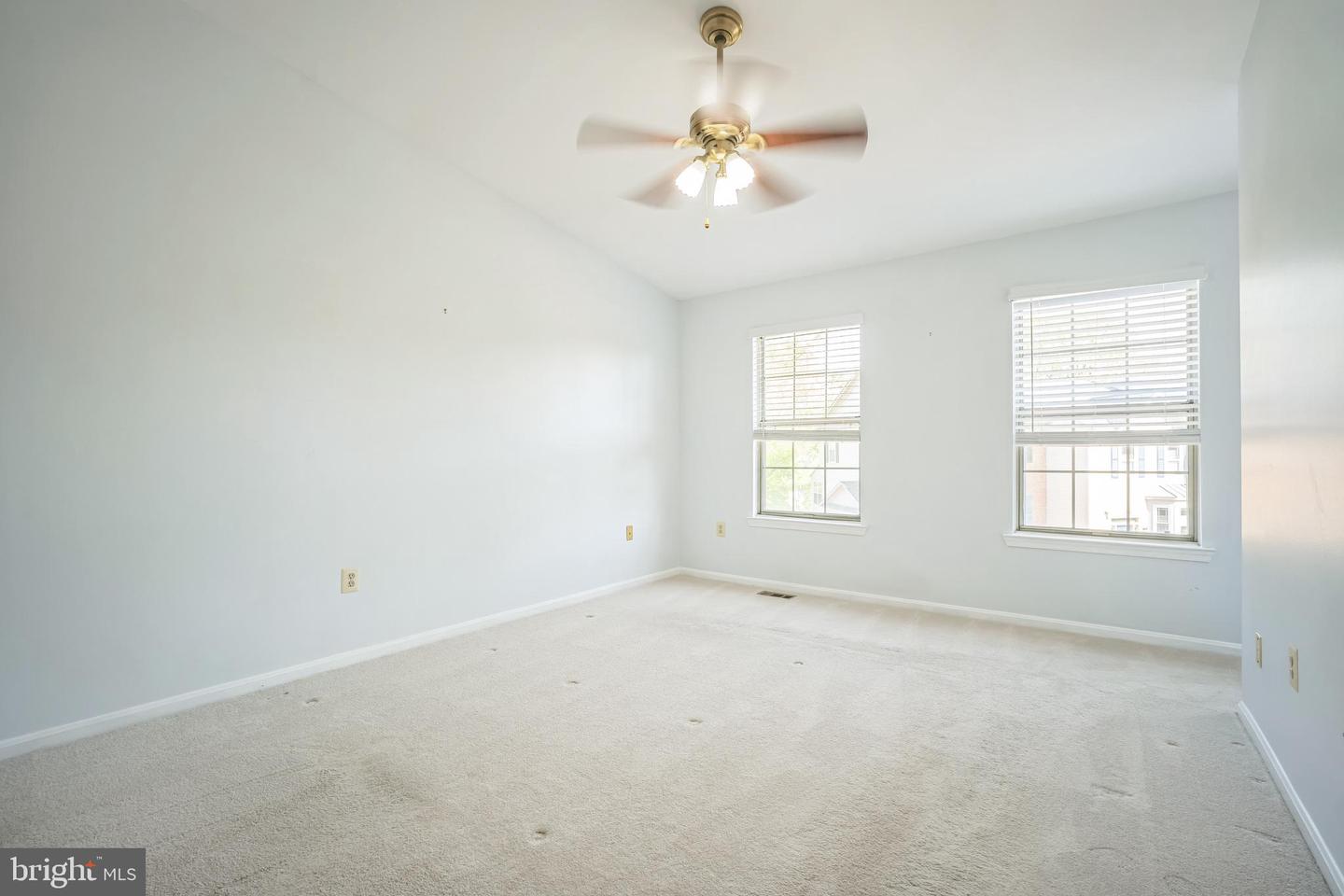 44022 GALA CIR, ASHBURN, Virginia 20147, 3 Bedrooms Bedrooms, ,2 BathroomsBathrooms,Residential,For sale,44022 GALA CIR,VALO2094646 MLS # VALO2094646