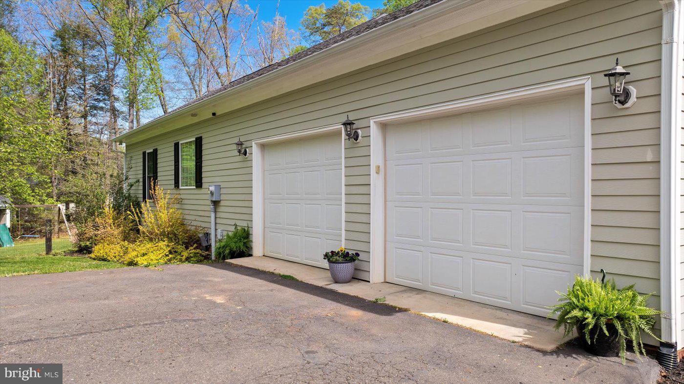 279 CARRIAGE LN, MADISON, Virginia 22727, 3 Bedrooms Bedrooms, ,3 BathroomsBathrooms,Residential,For sale,279 CARRIAGE LN,VAMA2002198 MLS # VAMA2002198